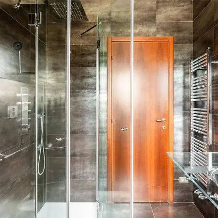 Nave Vacation - Entire Florens